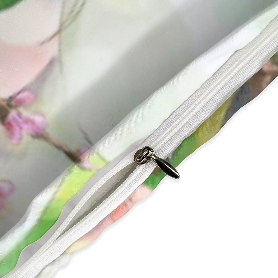 Amazon｜クロちゃんアニメ (9)ファッション ベッドの上の3アニメ